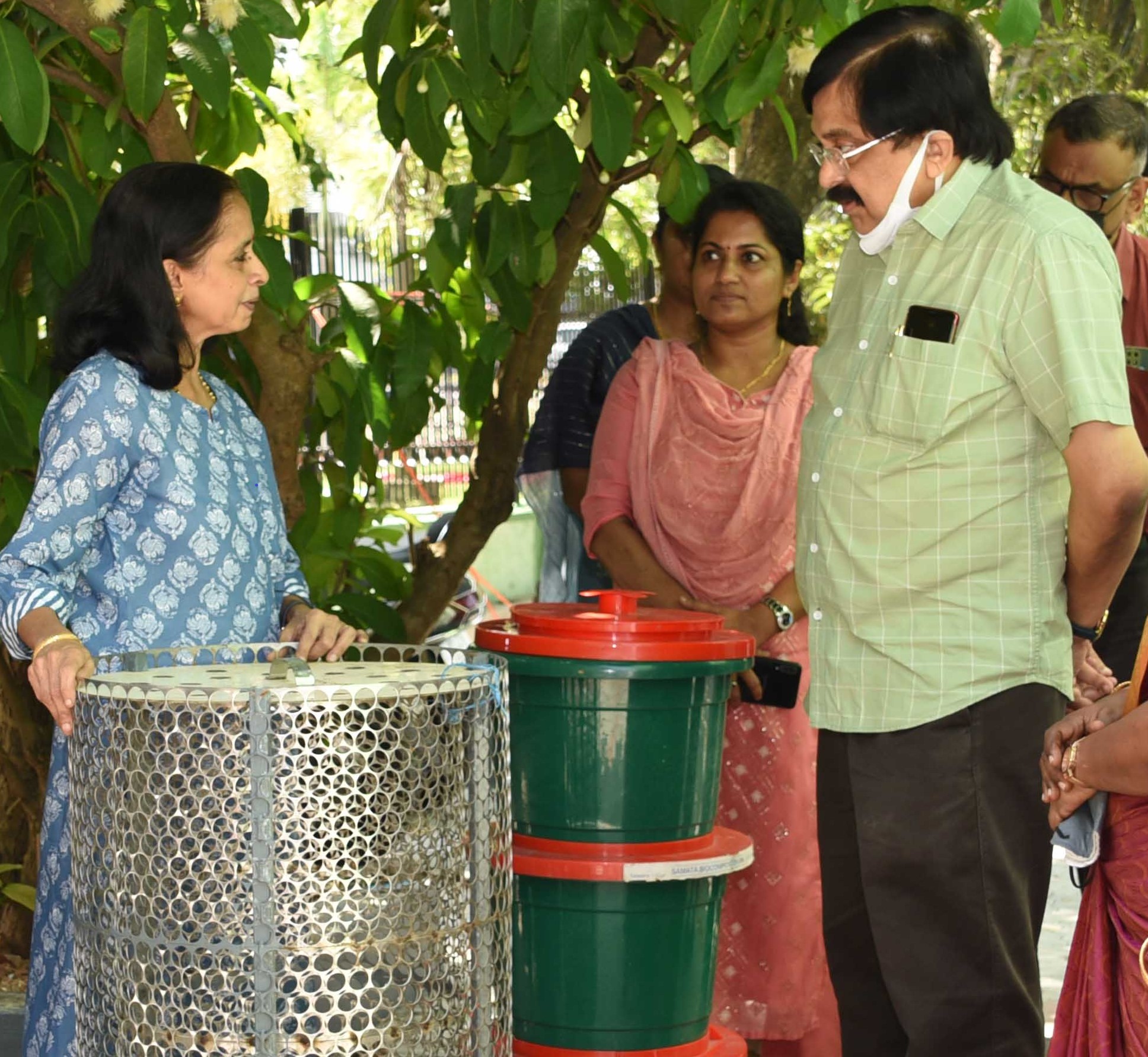Change in behaviour necessary for effective waste management: workshop
