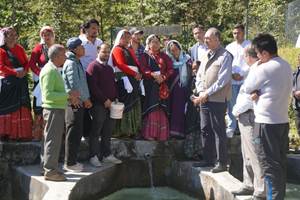 Fisheries Secretary Reviews Coldwater Aquaculture in Munsyari, Uttarakhand